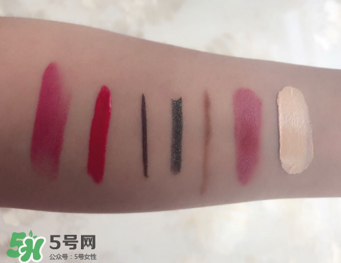 bobbi brown卸妝油好用嗎？芭比波朗卸妝油怎么樣？