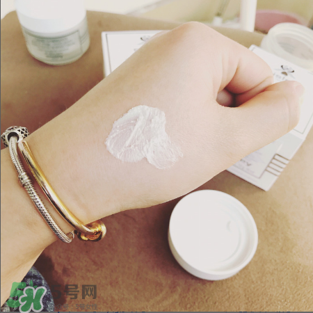 希思黎角質(zhì)調(diào)理霜好用嗎？希思黎角質(zhì)調(diào)理霜用法