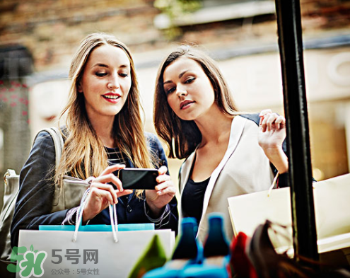 低血糖跟貧血一樣嗎？低血糖跟貧血有什么區(qū)別？