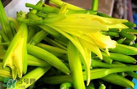 黃花菜開花了還能吃嗎？開花的黃花菜可以吃嗎