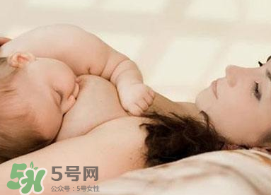 哺乳期來(lái)例假奶水會(huì)變少嗎？哺乳期來(lái)月經(jīng)奶水減少怎么辦？