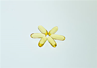 魚(yú)肝油可以擦臉嗎？魚(yú)肝油擦臉有什么好處？