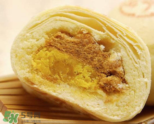 ?蛋黃酥可以不用豬油嗎？蛋黃酥用什么油好？