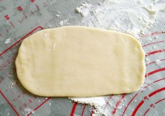 蛋黃酥油皮破了怎么辦？做蛋黃酥油皮破皮原因