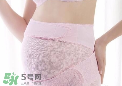 妊娠紋什么時(shí)候變白？妊娠紋產(chǎn)品什么時(shí)候用？