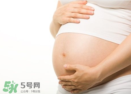 郁美凈孕婦可以用嗎？郁美凈可以防妊娠紋嗎？