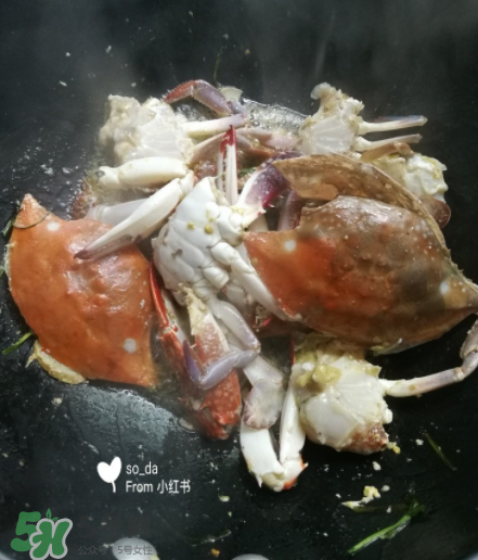 來月經(jīng)能吃梭子蟹嗎？經(jīng)期能吃梭子蟹嗎？