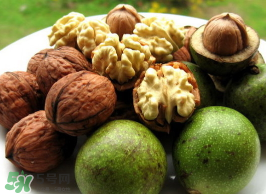 鮮核桃為什么是苦的？鮮核桃苦是怎么回事？