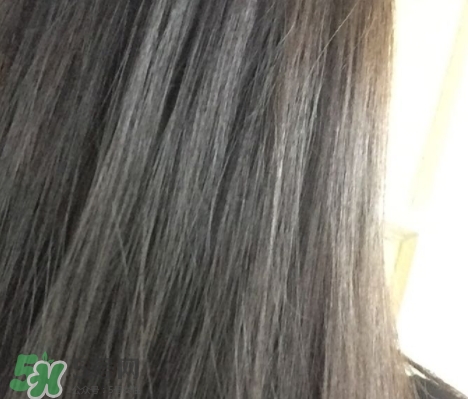 護發(fā)精油能不能抹頭皮？護發(fā)精油的危害