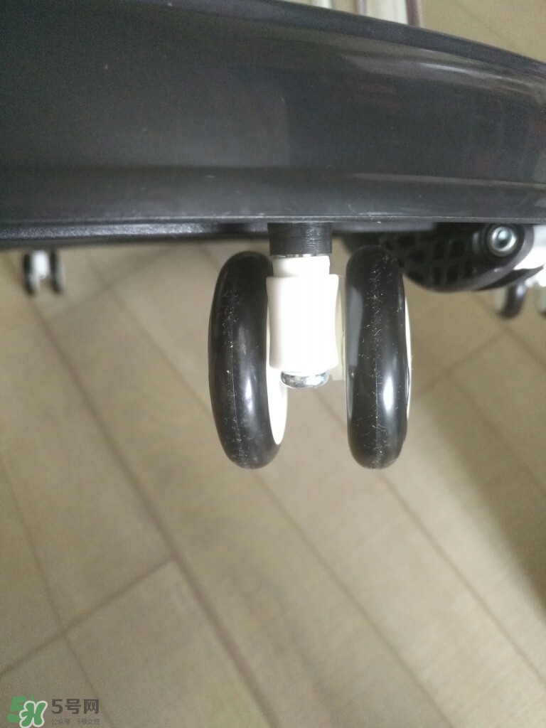 學(xué)步車哪個(gè)牌子的好？寶寶幾個(gè)月可以坐學(xué)步車？