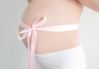 大腿長(zhǎng)了妊娠紋怎么辦？為什么大腿外側(cè)有條紋？