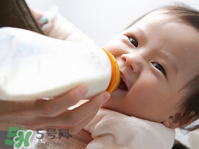 寶寶經(jīng)常換奶粉好嗎？經(jīng)常換奶粉對(duì)寶寶有什么影響？