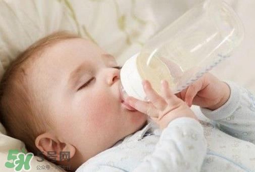 寶寶經(jīng)常換奶粉好嗎？經(jīng)常換奶粉對(duì)寶寶有什么影響？