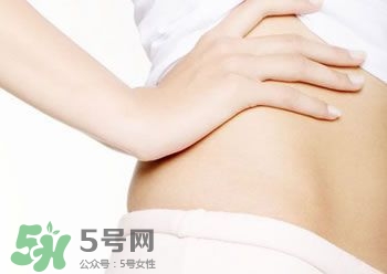 長妊娠紋的前兆 長妊娠紋很癢怎么辦？