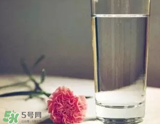 飲用水含微塑料有什么危害？飲用水中的微塑料怎么來(lái)的