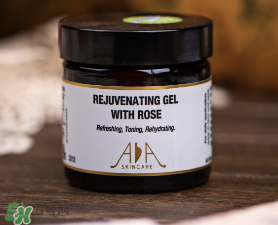 英國(guó)AA網(wǎng)的產(chǎn)品好用嗎？產(chǎn)品的價(jià)格怎么樣？