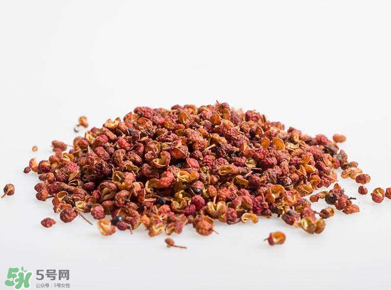 花椒泡腳有什么好處？花椒泡腳可以天天泡嗎？