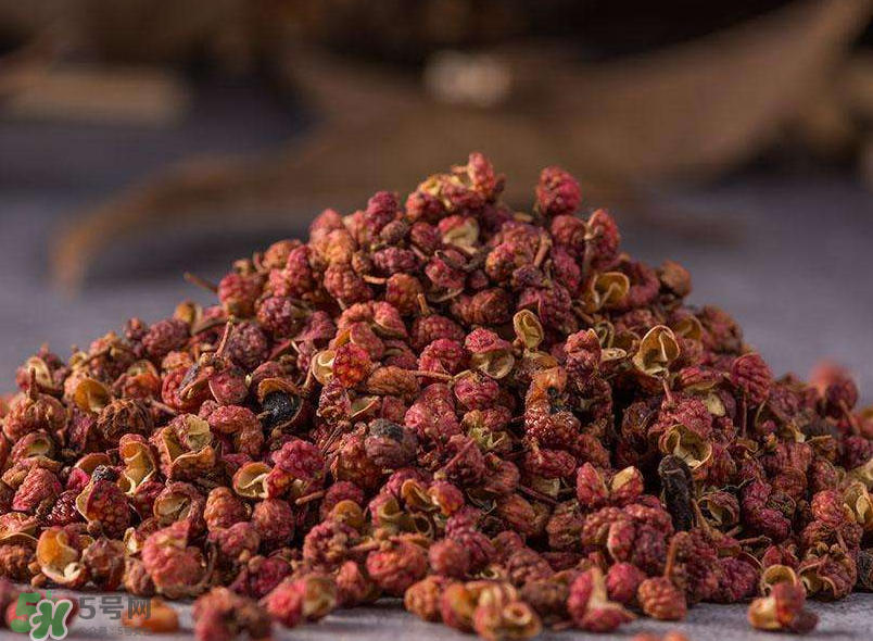 花椒泡腳有什么好處？花椒泡腳可以天天泡嗎？