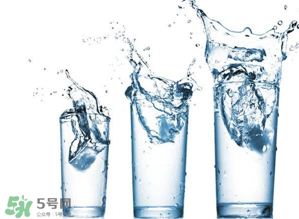 凈化水是純凈水嗎？?jī)艋图儍羲膮^(qū)別