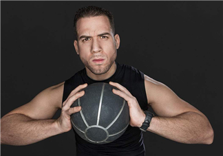 藥球適合什么人練？藥球可以自己練嗎？