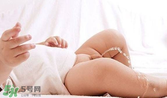 尿布和尿不濕哪個(gè)科學(xué)？尿布和尿不濕的區(qū)別