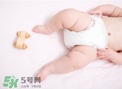 新生兒尿不濕怎么選？新生兒尿不濕什么牌子好？