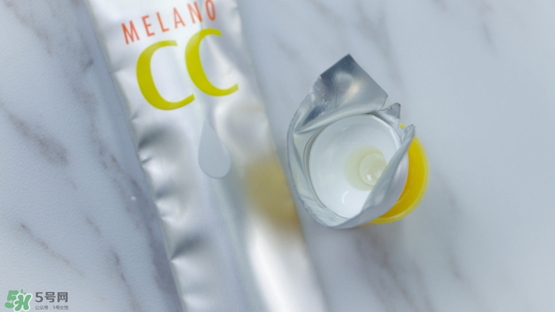 為什么美白精華用了沒(méi)有變白 挑選美白產(chǎn)品的方法