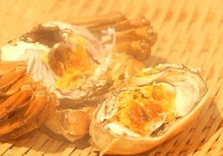 蟹黃是黑色的怎么回事？蟹黃中間有黑的是什么？