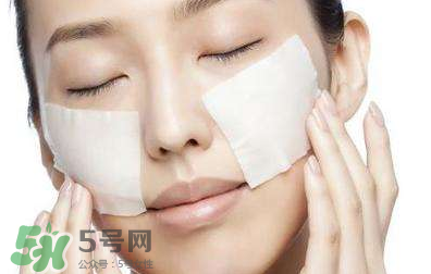 光擦保濕型化妝水就能有效保濕?怎樣正確的使用化妝水？