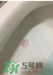 小林制藥馬桶開花凝膠怎么用？小林制藥馬桶花瓣凝膠說明書