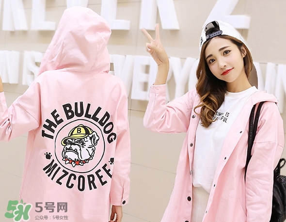 秋天應(yīng)該穿什么衣服_秋天適合穿什么衣服 秋天應(yīng)該穿什么衣服_秋天適合穿什么衣服