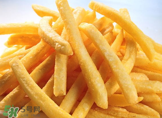 薯條可以用微波爐加熱嗎？薯條怎么加熱？