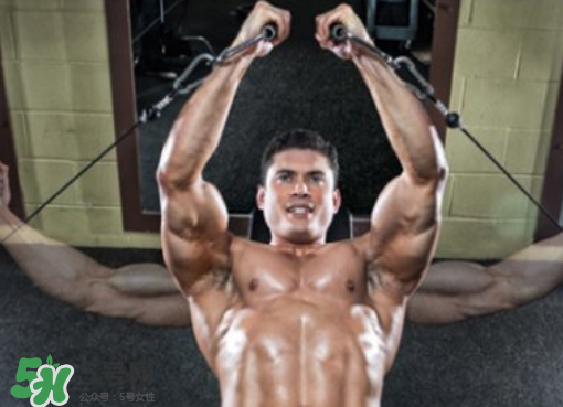 龍門架怎么練下胸？龍門架練胸動(dòng)作有哪些？