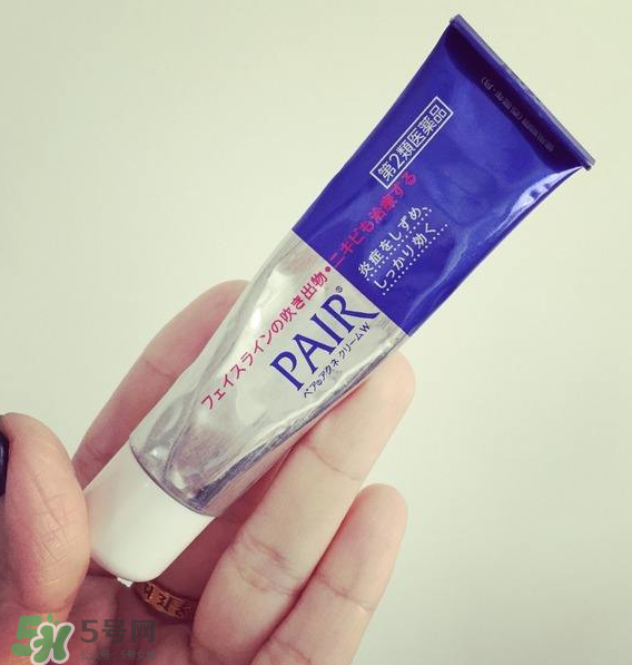 獅王祛痘膏能長(zhǎng)期用嗎？獅王祛痘膏能天天用嗎？