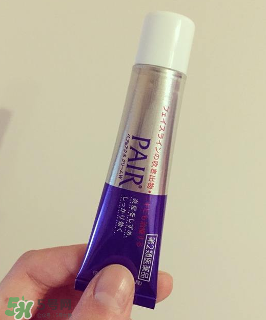 獅王祛痘膏要洗嗎？獅王祛痘膏要涂水乳嗎？