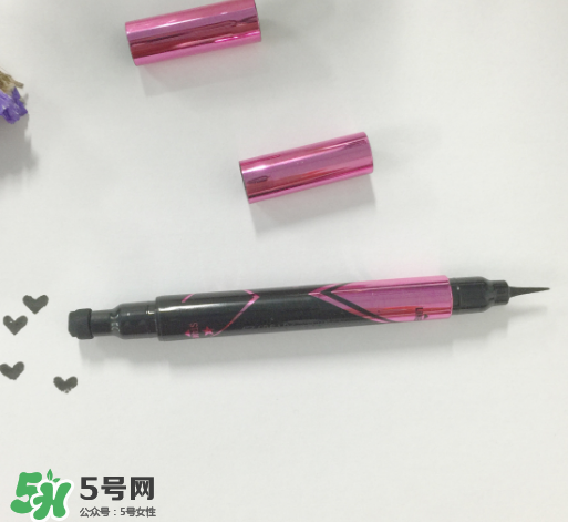 美寶蓮眼線液筆怎么樣？美寶蓮眼線液筆暈染嗎？