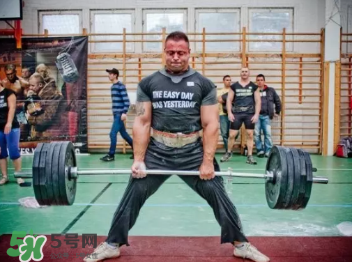 硬拉為什么要正反握？硬拉為什么要正反手？