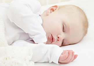 寶寶張嘴睡覺怎么回事？寶寶張嘴睡覺怎么糾正？