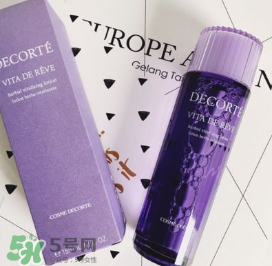 化妝水你選對了嗎？8款熱門明星化妝水測評