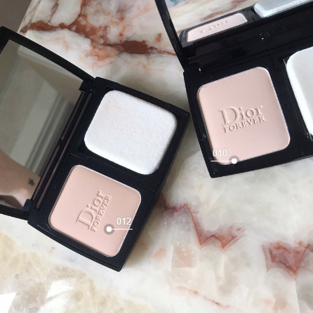 迪奧凝脂恒久粉餅色號(hào)選擇 迪奧凝脂恒久粉餅好嗎 迪奧凝脂恒久粉餅色號(hào)選擇 迪奧凝脂恒久粉餅好嗎