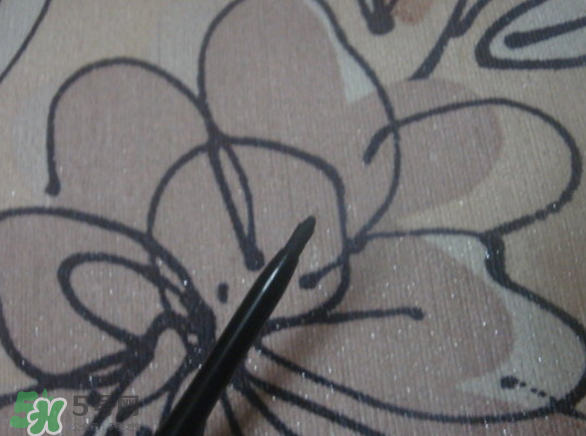 芭比波朗流云隨心眼妝筆色號(hào) 芭比波朗眼妝筆試色 芭比波朗流云隨心眼妝筆色號(hào) 芭比波朗眼妝筆試色