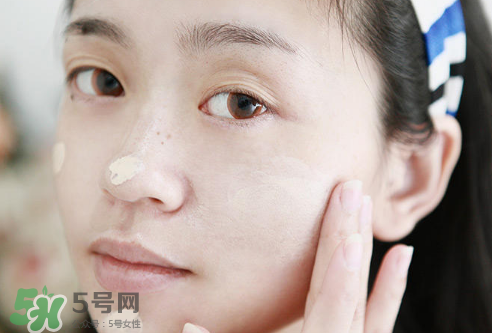 芭比波朗流云隨心眼妝筆色號(hào) 芭比波朗眼妝筆試色 芭比波朗流云隨心眼妝筆色號(hào) 芭比波朗眼妝筆試色