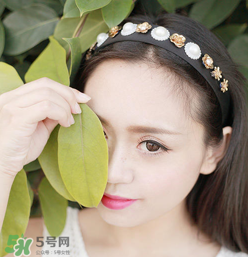 芭比波朗流云隨心眼妝筆色號(hào) 芭比波朗眼妝筆試色 芭比波朗流云隨心眼妝筆色號(hào) 芭比波朗眼妝筆試色