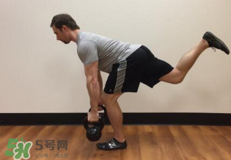 單腳硬拉是練哪里的？單腳硬拉的好處