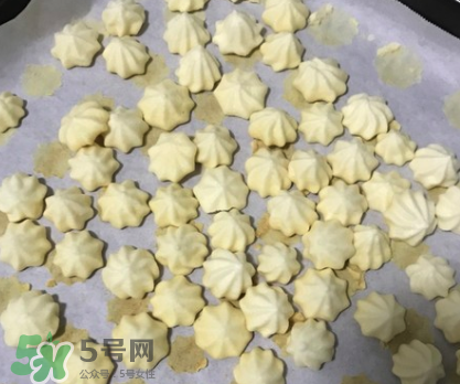 溶豆豆吃了有什么好處？溶豆豆有什么營(yíng)養(yǎng)價(jià)值？