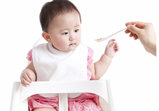 寶寶不吃輔食怎么辦？5個(gè)小妙招讓寶寶乖乖吃輔食