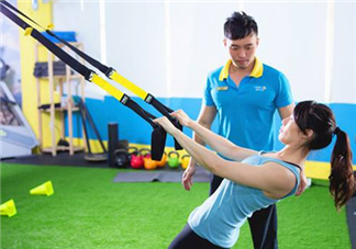 trx劃船是練什么的？trx劃船怎么練？