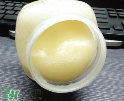 椴樹蜜和洋槐蜜哪個好？椴樹蜜和洋槐蜜的區(qū)別