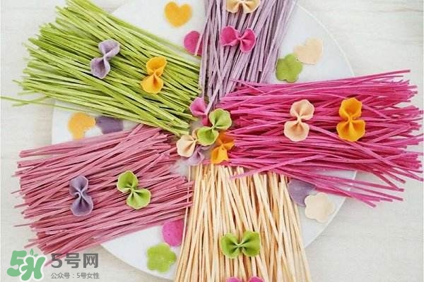 寶寶多大能吃調料？給寶寶輔食加調料的原則