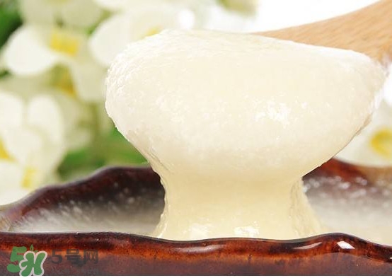 椴樹(shù)蜜有什么氣味？椴樹(shù)蜜結(jié)晶看到糖怎么回事